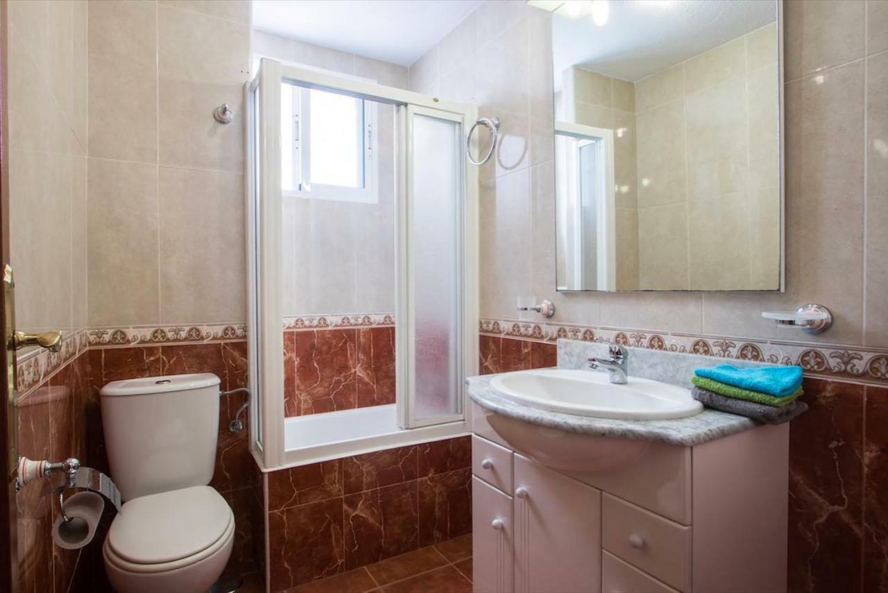 Lovely, New, Bright 3 Mins To Beach Apt 105 Sq Meters アリカンテ エクステリア 写真