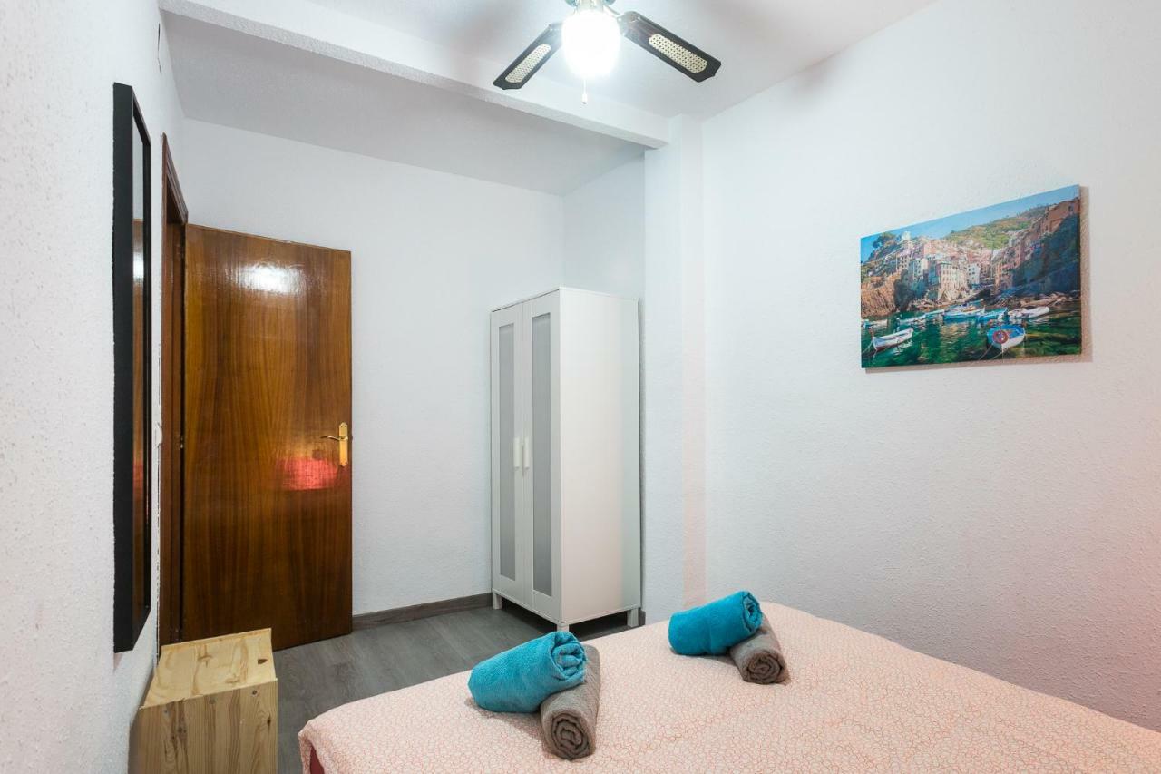 Lovely, New, Bright 3 Mins To Beach Apt 105 Sq Meters アリカンテ エクステリア 写真