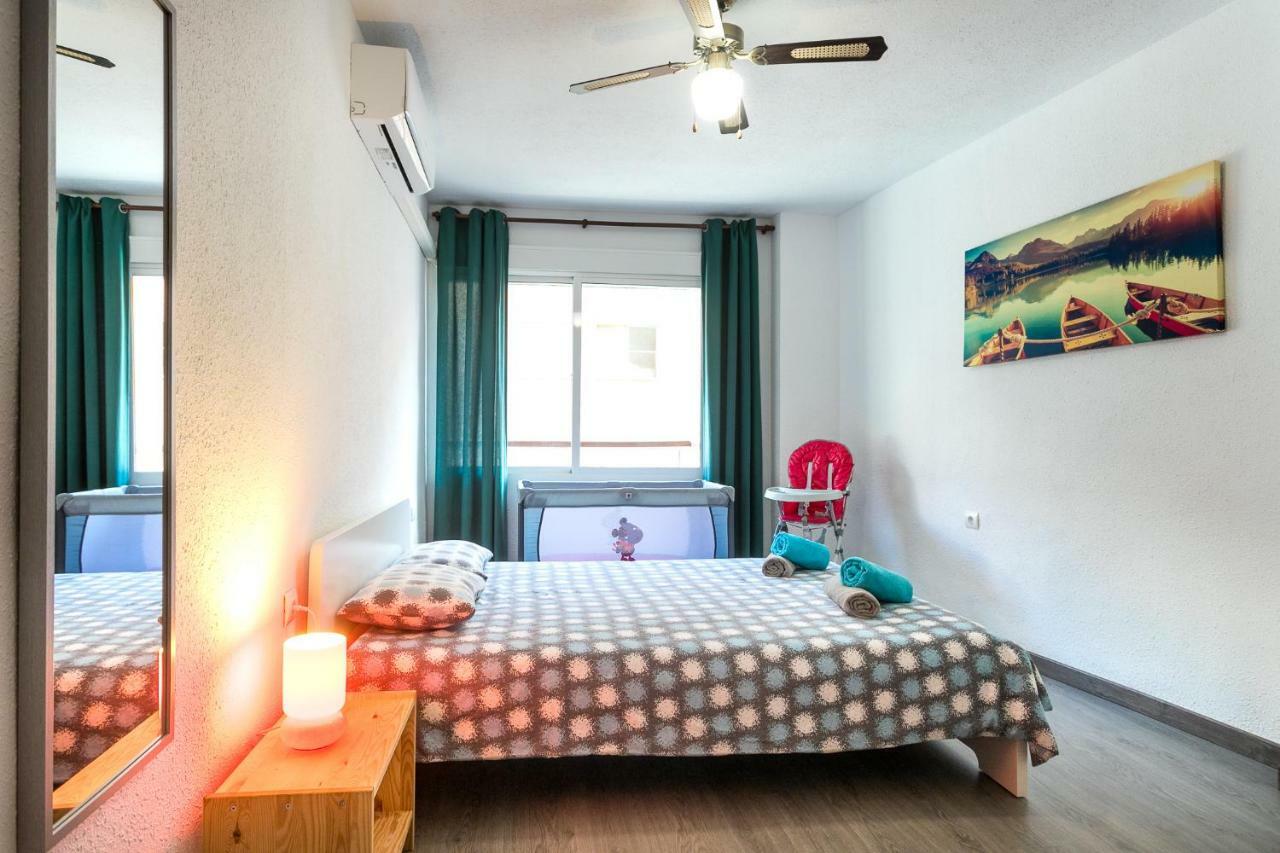 Lovely, New, Bright 3 Mins To Beach Apt 105 Sq Meters アリカンテ エクステリア 写真
