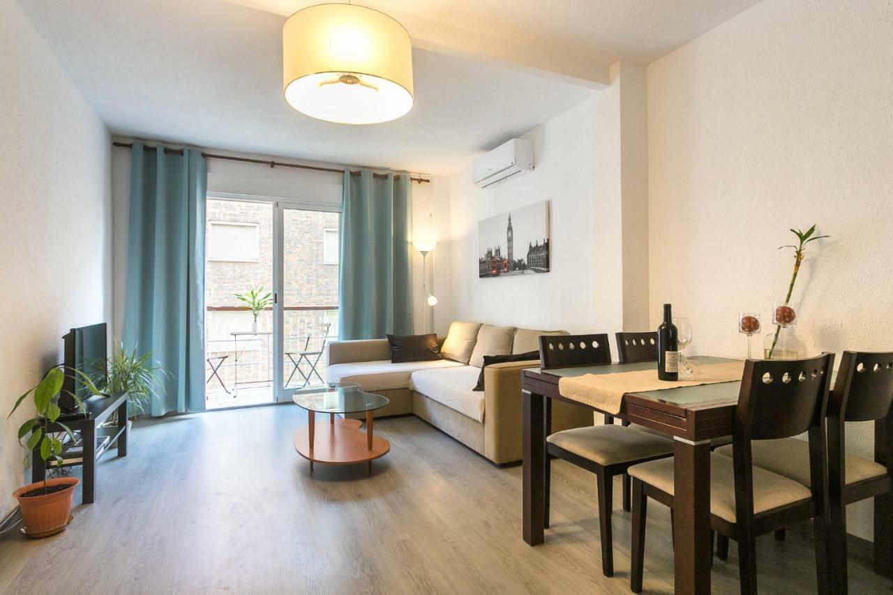 Lovely, New, Bright 3 Mins To Beach Apt 105 Sq Meters アリカンテ エクステリア 写真