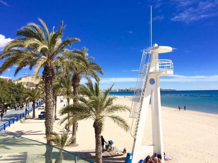 Lovely, New, Bright 3 Mins To Beach Apt 105 Sq Meters アリカンテ エクステリア 写真