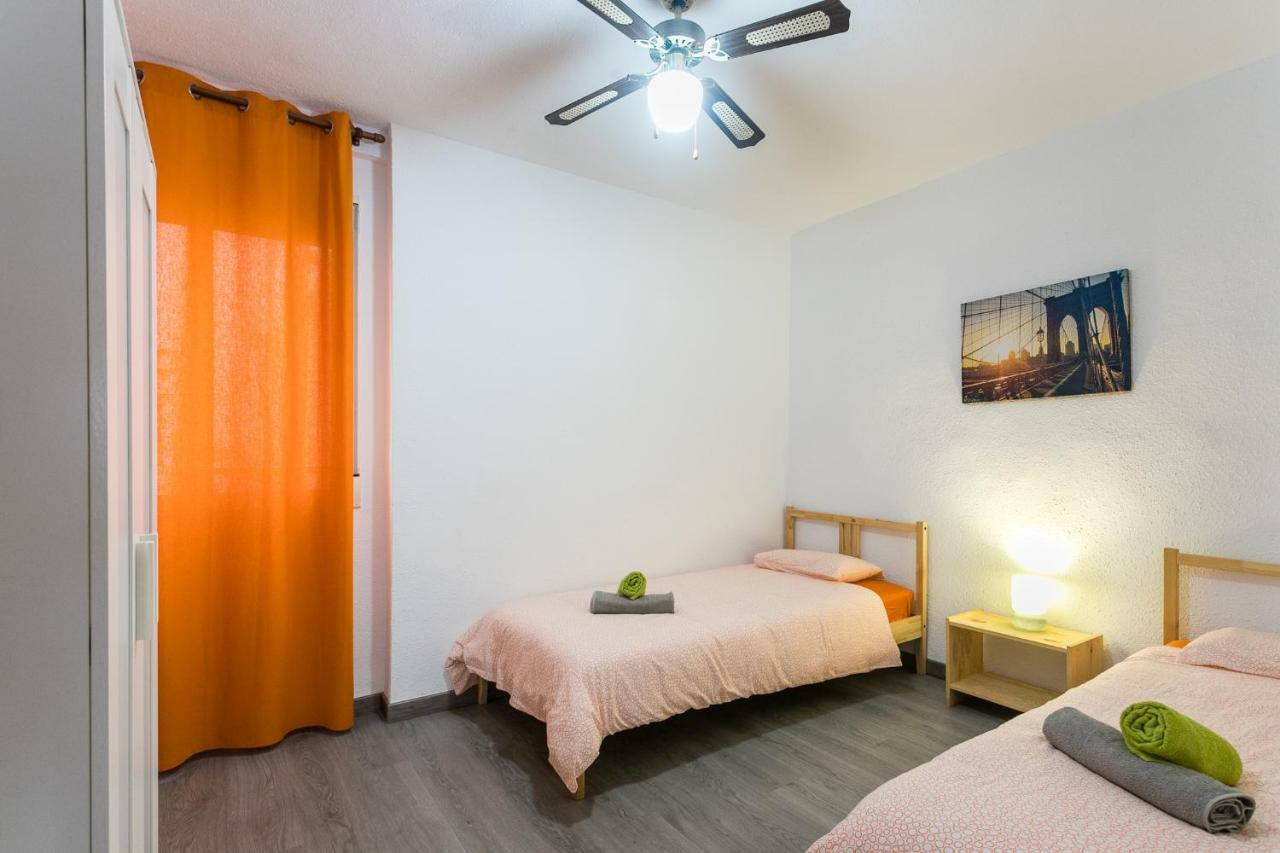 Lovely, New, Bright 3 Mins To Beach Apt 105 Sq Meters アリカンテ エクステリア 写真